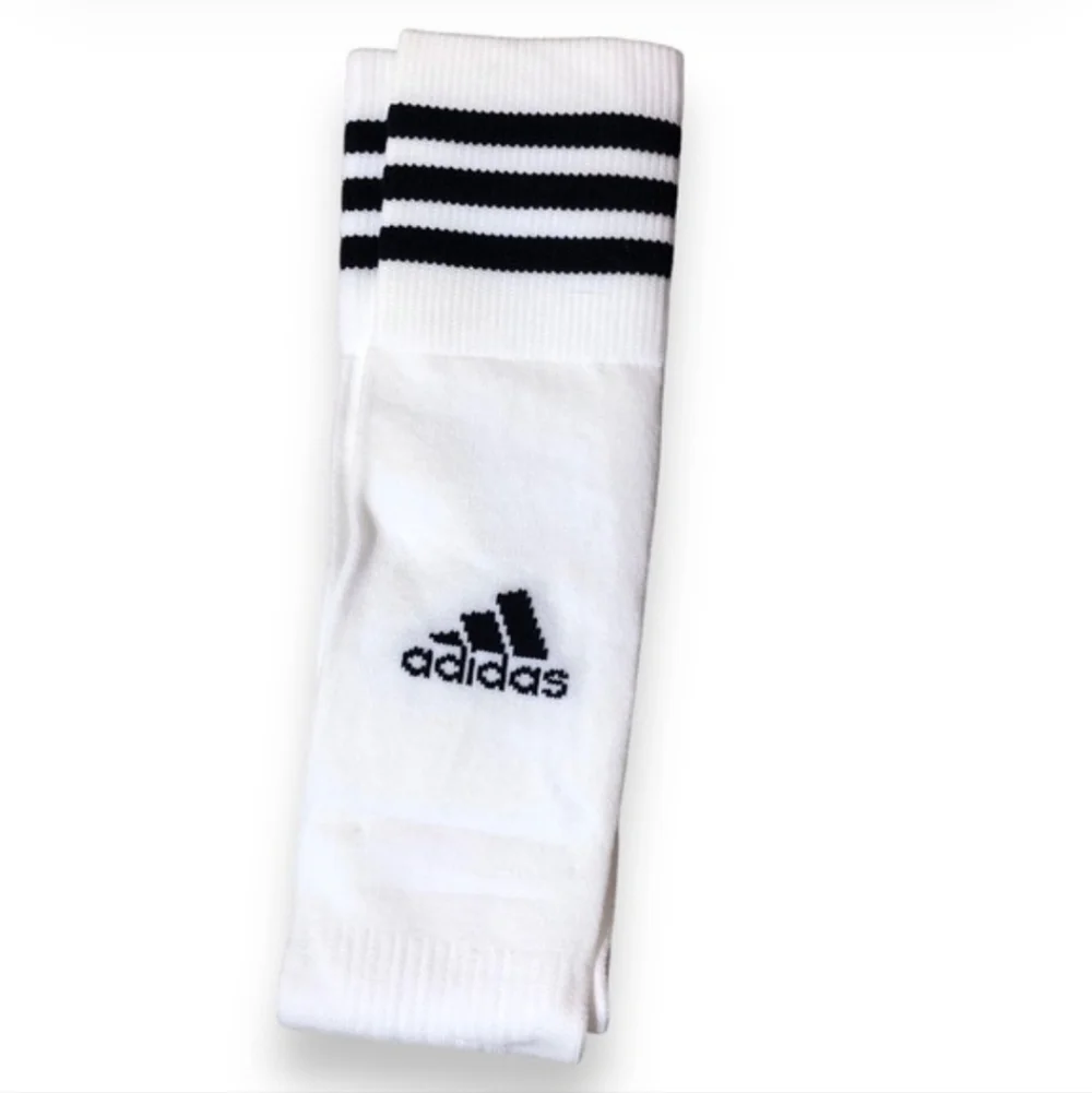 adidas score style